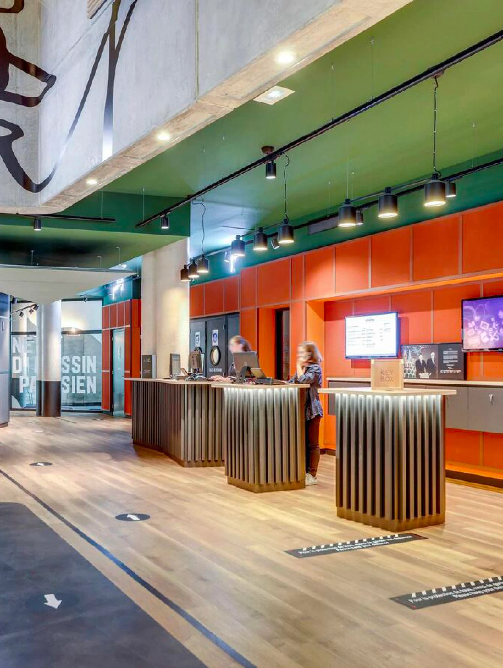 Lobby area of Novotel Gare de Lyon with contemporary design by Saguez & Dash